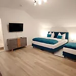 Apartman Homely - Urban Oasis
