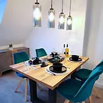 Homely - Urban Oasis Moosburg