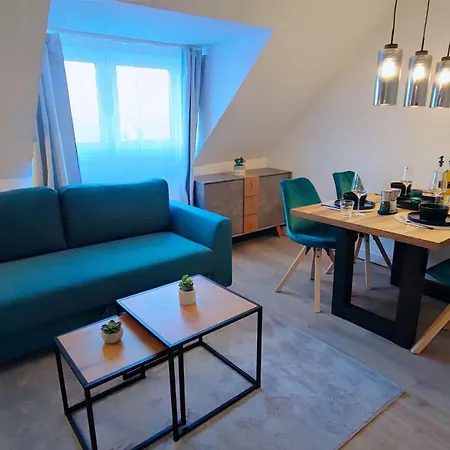 Homely - Urban Oasis *
