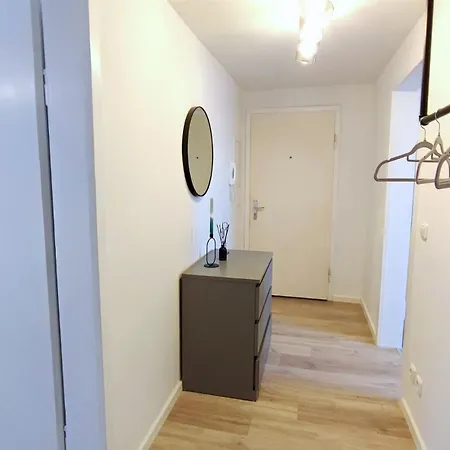 Homely - Urban Oasis Apartamento *